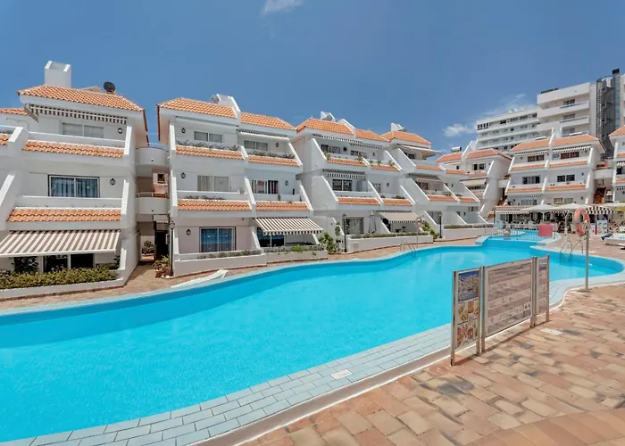 Golden Sun Penthouse Las Floritas